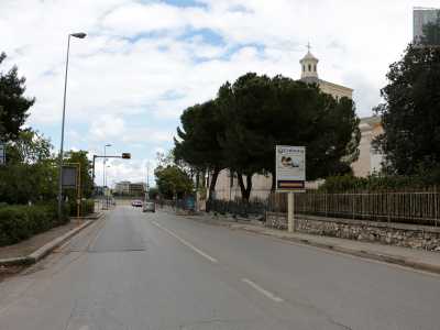 Sempre seguendo il percorso della via per Bitritto si entrava in contrada Torre Bella. La zona � quella che circonda l�attuale via Bellomo e poi quella via Bitritto che affianca la chiesa di Santa Fara, lo stabilimento della Birra Peroni, fino ad arrivare allo Stadio San Nicola, che sorge proprio in via Torrebella